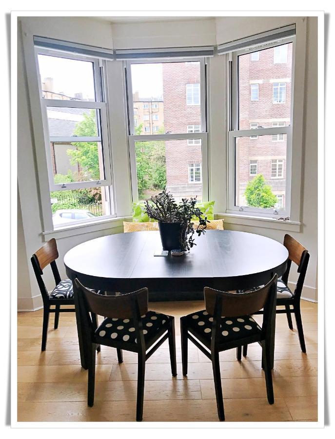 Spacious And Modern 2 Bedroom Flat Near The City Centre EDI Kültér fotó